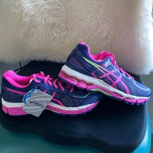 Asics Gel-Kayano 22 Sneakers NWB